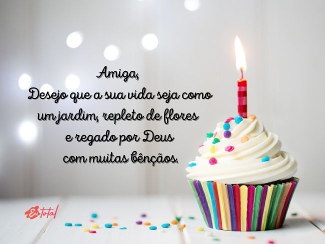 como desejar feliz aniversário para amiga